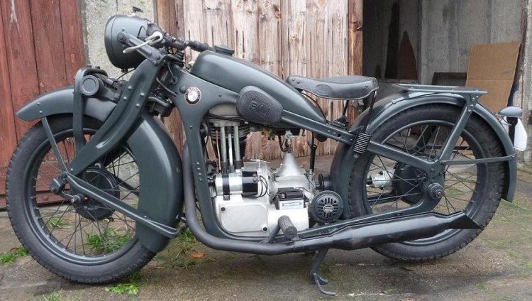 BMW R4 (1) (2)